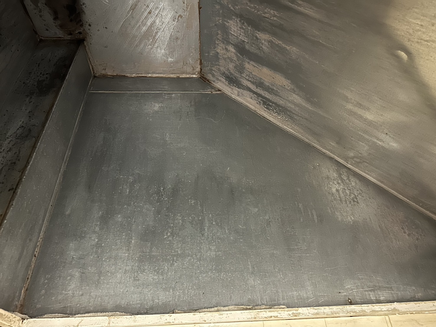 愛知県刈谷市　厨房フード洗浄