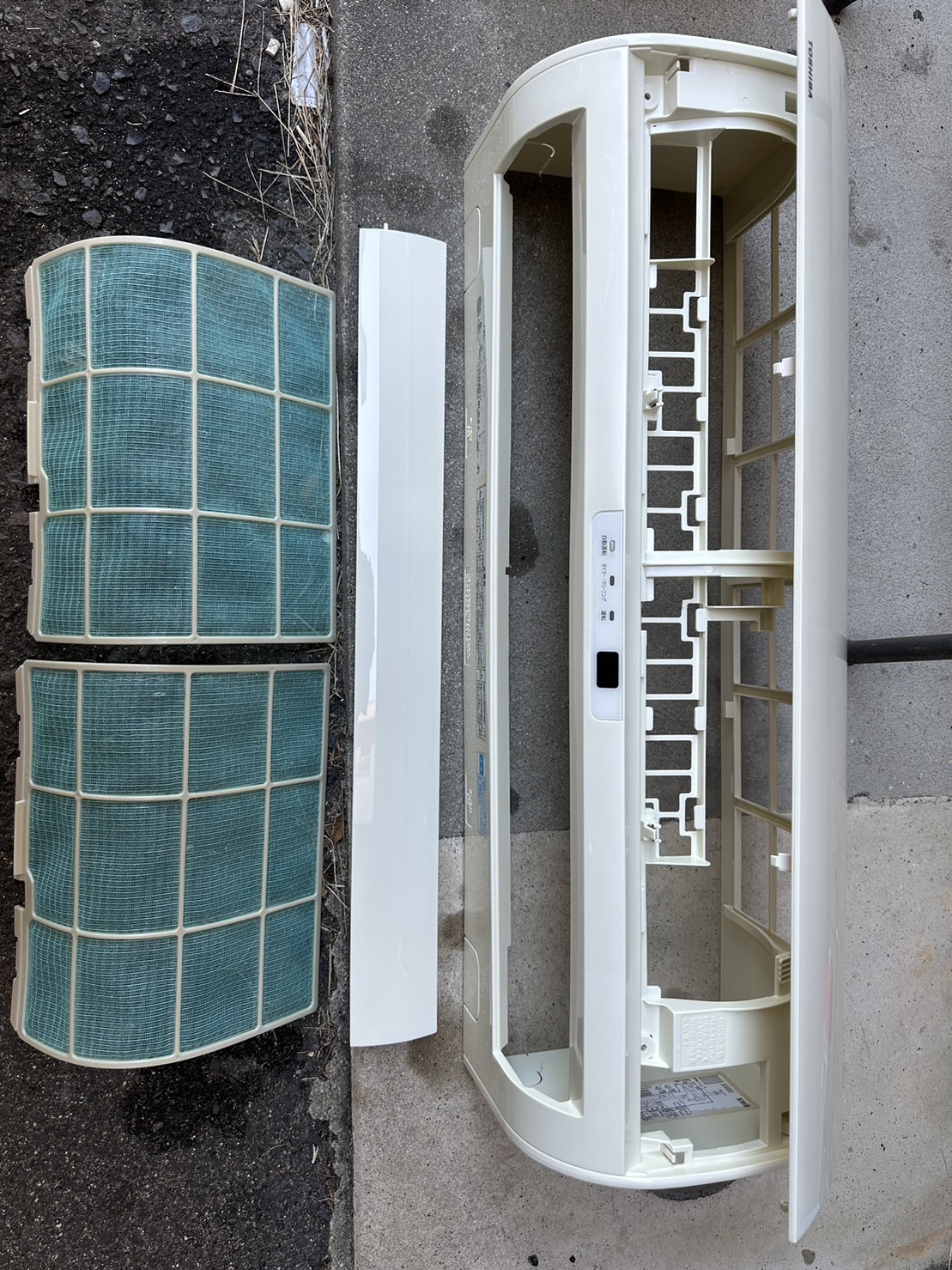 愛知県刈谷市　エアコン分解洗浄